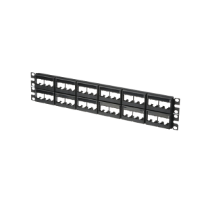 Panel de Parcheo Modular Mini-Com (Sin Conectores), Plano, Sin Blindaje, Con Etiqueta y Cubierta, de 48 Puertos, 2UR