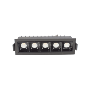 Reflector Empotrable / LUZ Fría / 110 V / 10 W / 750 lúmenes / 50000 hrs / IP20