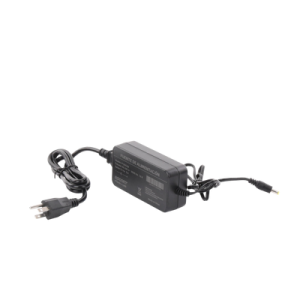 Fuente de poder con Cables de Extensión para Mayor Alcance 12 Vcc / 5 Amperes / Profesional / 0.5 metros a la toma de alimentación / 0.5 metros a la conexión del dispositivo