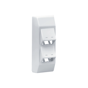 Soporte Con 4 Puertos Mini-Com, Con Bisagras de Instalación a Presión, Para Canaletas T45, Material PVC Rígido, Color Blanco Mate